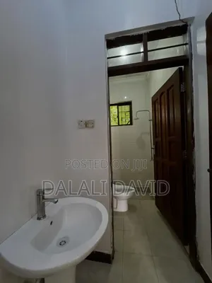3bdrm Apartment in Makongo Juu, Goba for rent
