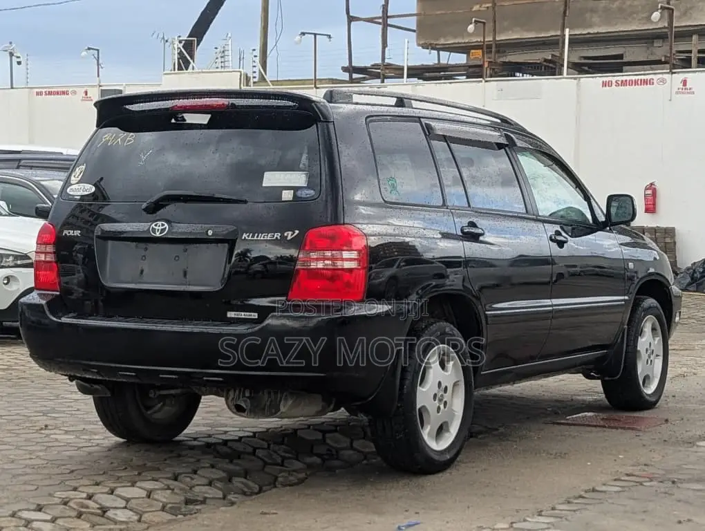 Toyota Kluger 2002 Black