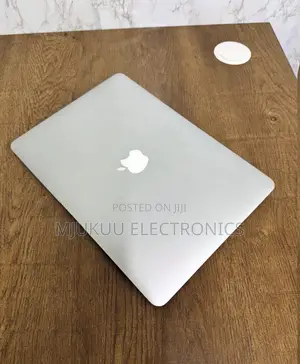 Laptop Apple MacBook Air 2017 8GB Intel Core i5 SSD 128GB