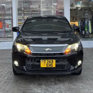 Toyota Harrier 2.0 2014 Black
