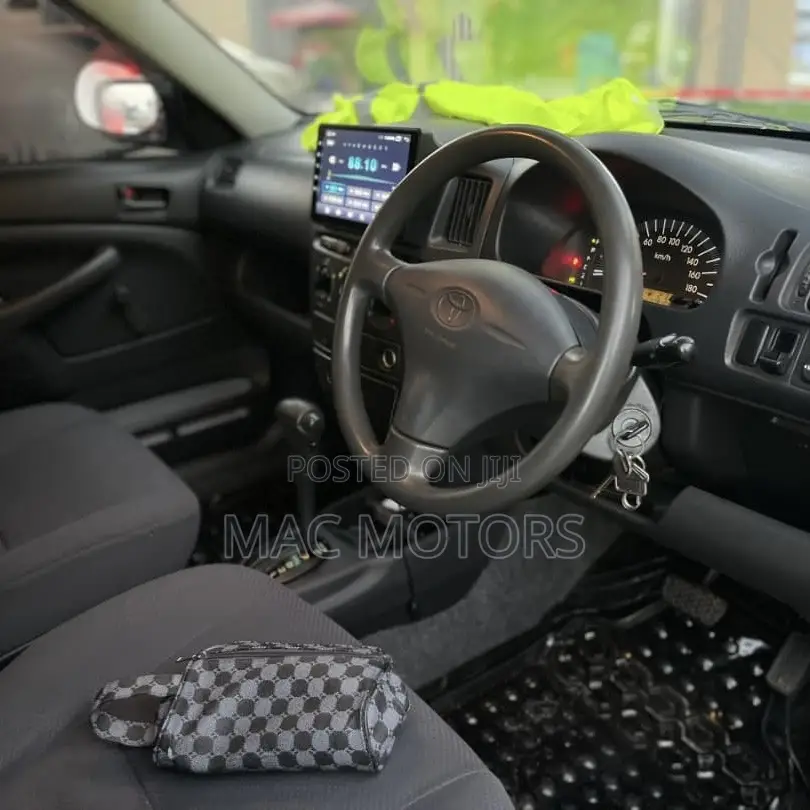 Toyota Probox 2004 Silver