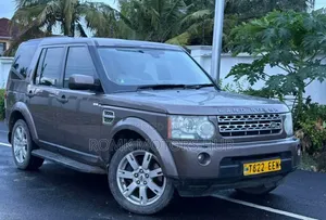 Land Rover Discovery 2014 Gray