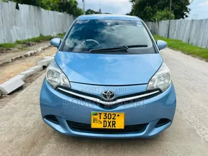 Toyota Ractis 1.5 AWD 2011 Blue