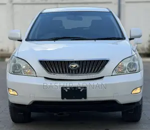 Toyota Harrier 2005 White