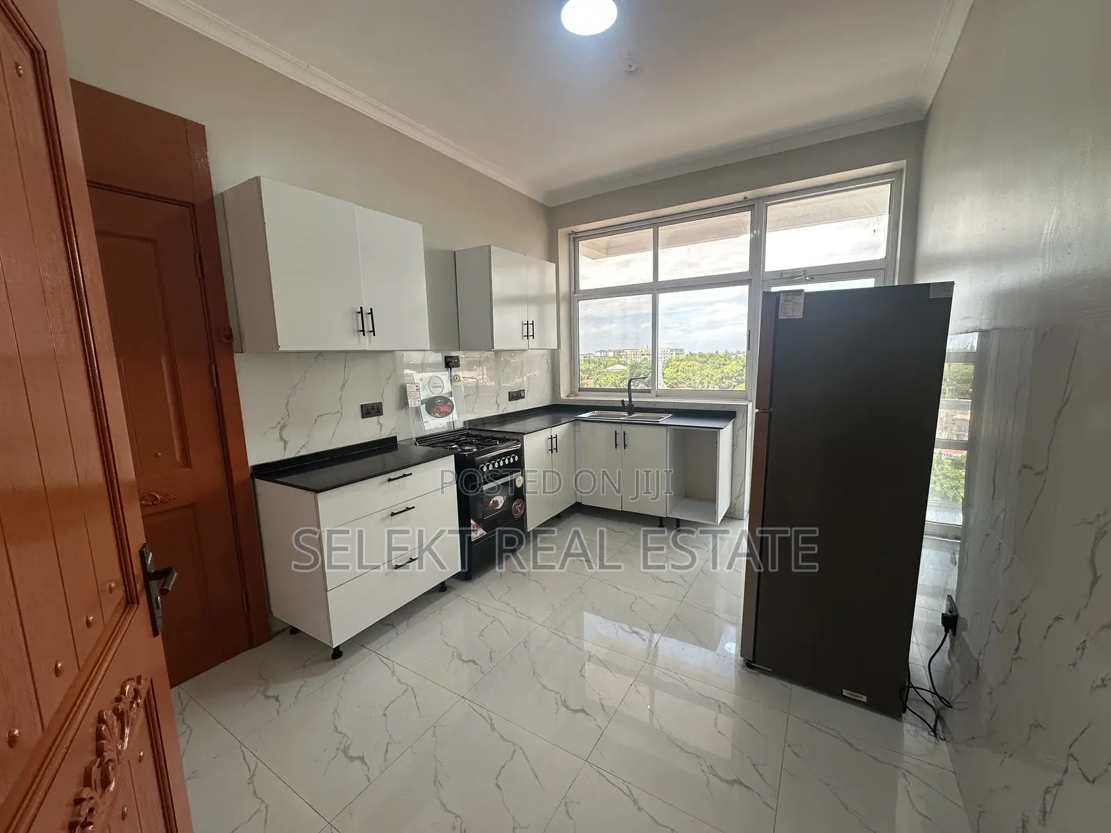 Furnished 2bdrm Apartment in Oyster Bay for rent