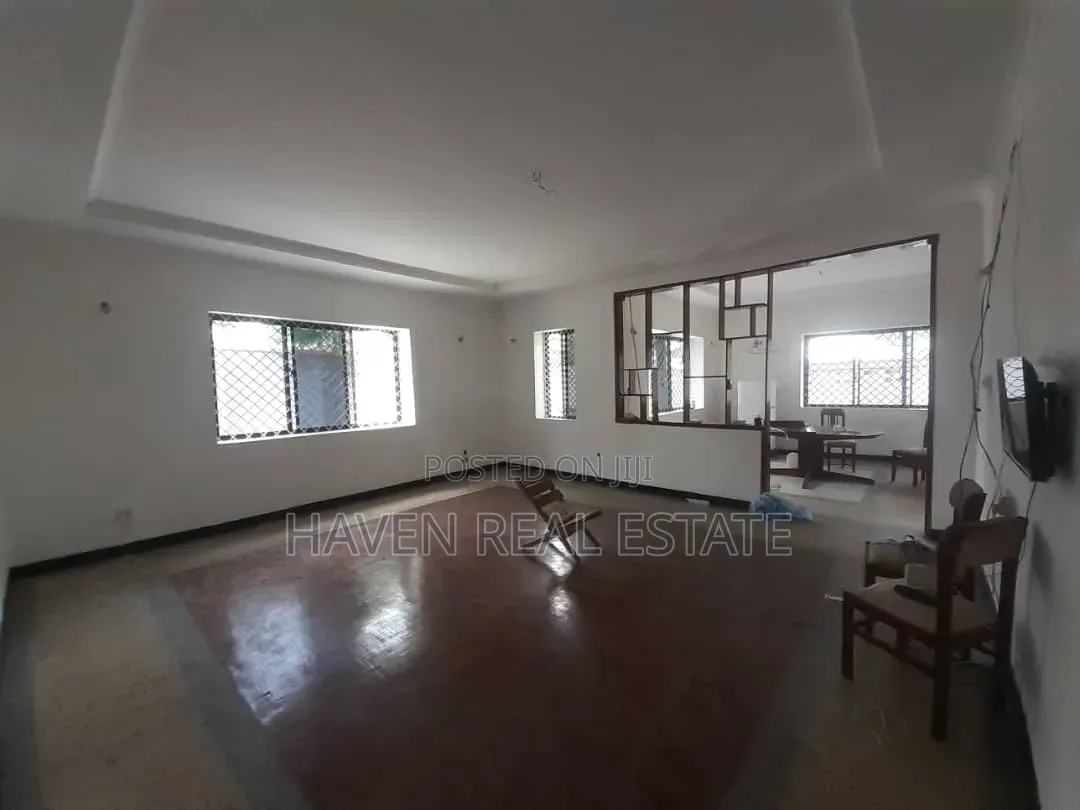 4bdrm House in Mikocheni for rent