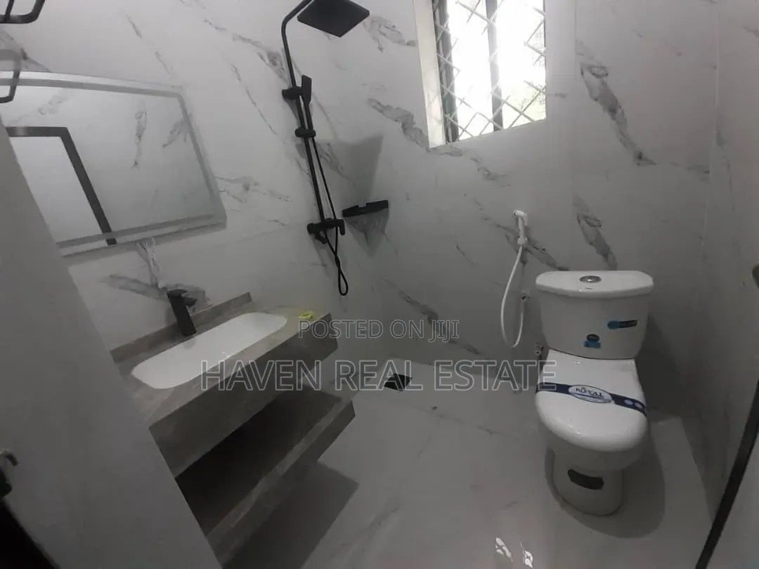 4bdrm House in Mikocheni for rent