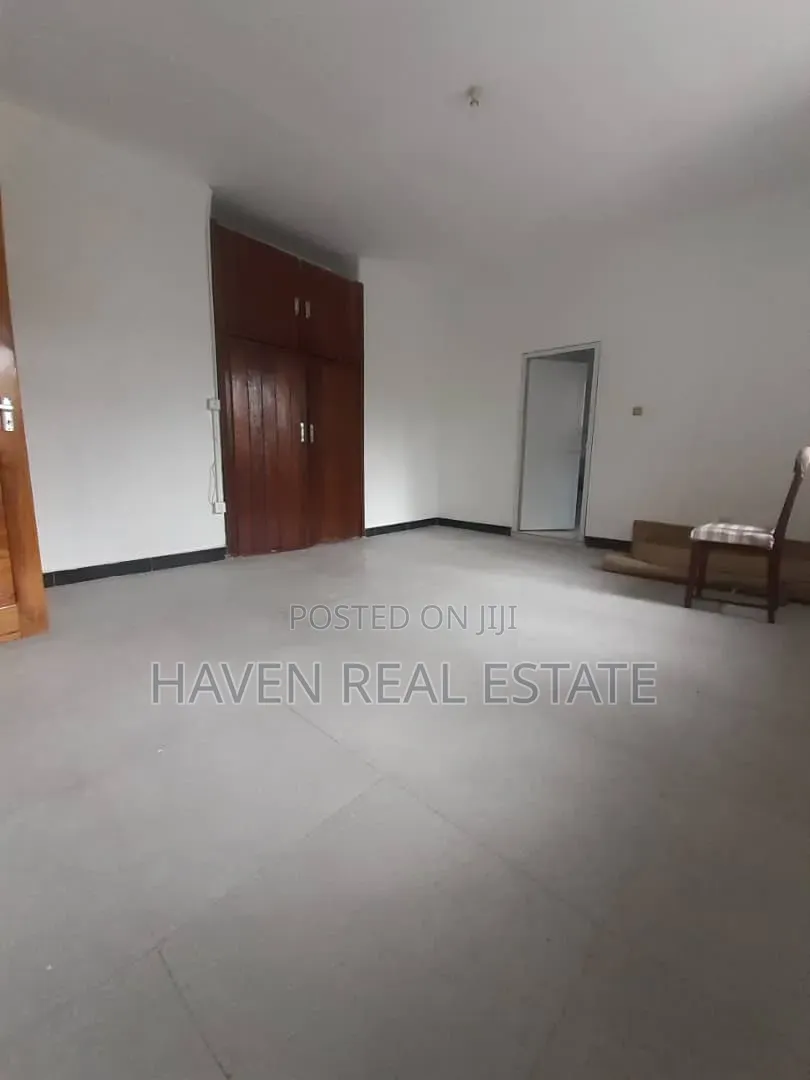 4bdrm House in Mikocheni for rent