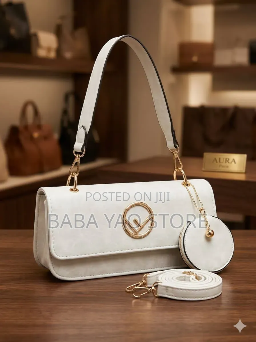 Female' Shoulder Bags of 2024/Office and Street Outfits