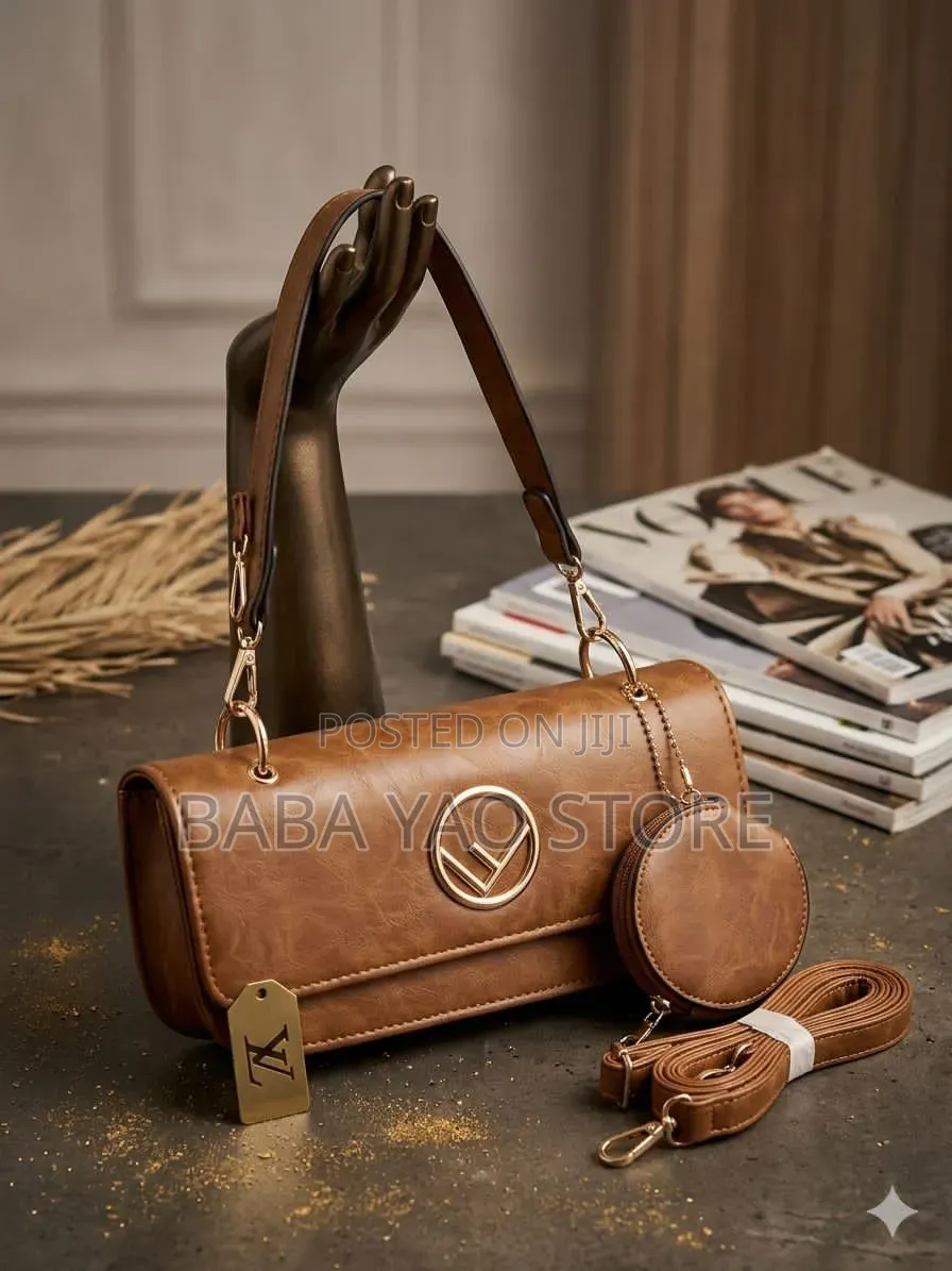 Female' Shoulder Bags of 2024/Office and Street Outfits