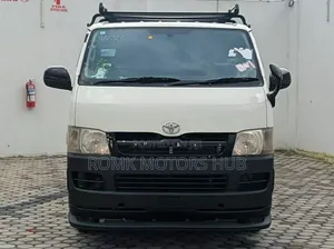 Toyota HiAce 2008 White