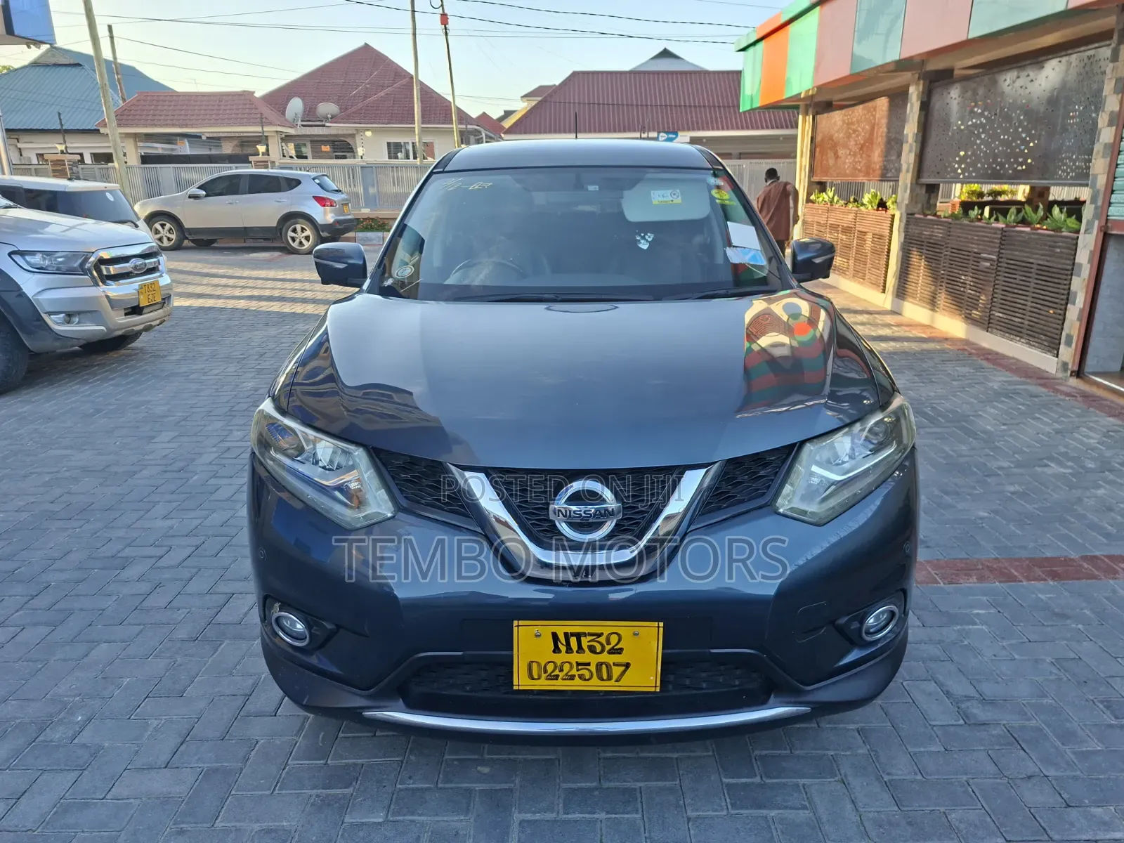 Nissan X-Trail 2014 Gray