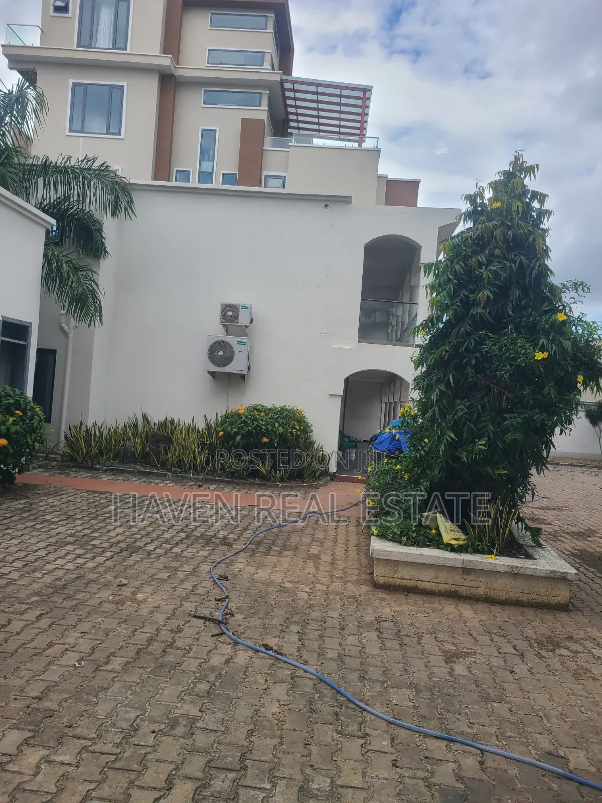 4bdrm House in Masaki for rent