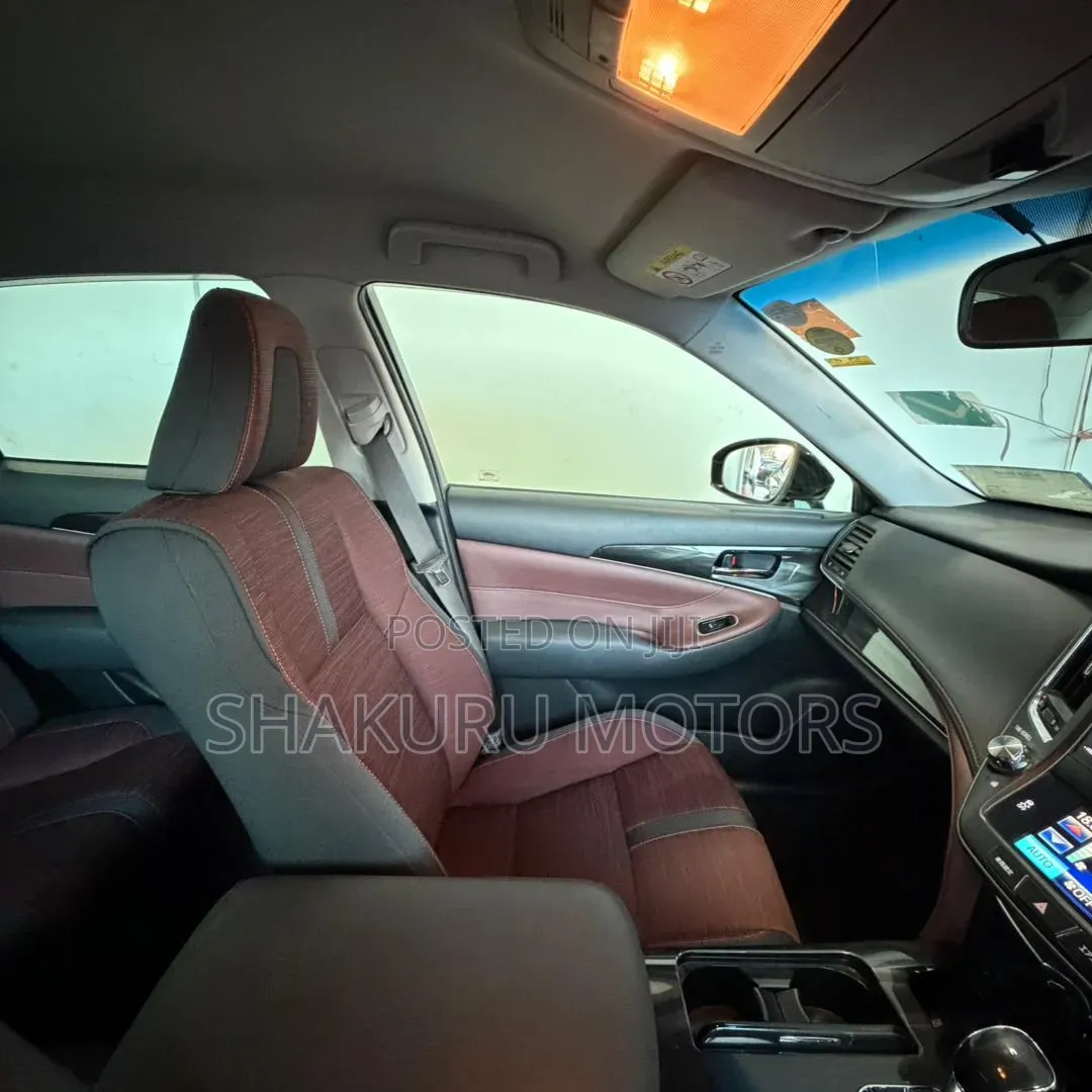Toyota Crown 2014 Black