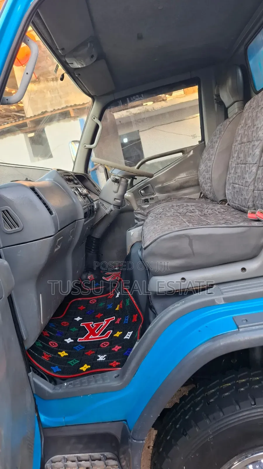 Mitsubishi Canter 4d33 for Sale 43m