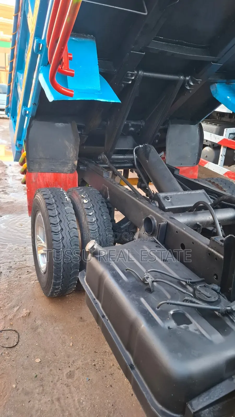 Mitsubishi Canter 4d33 for Sale 43m