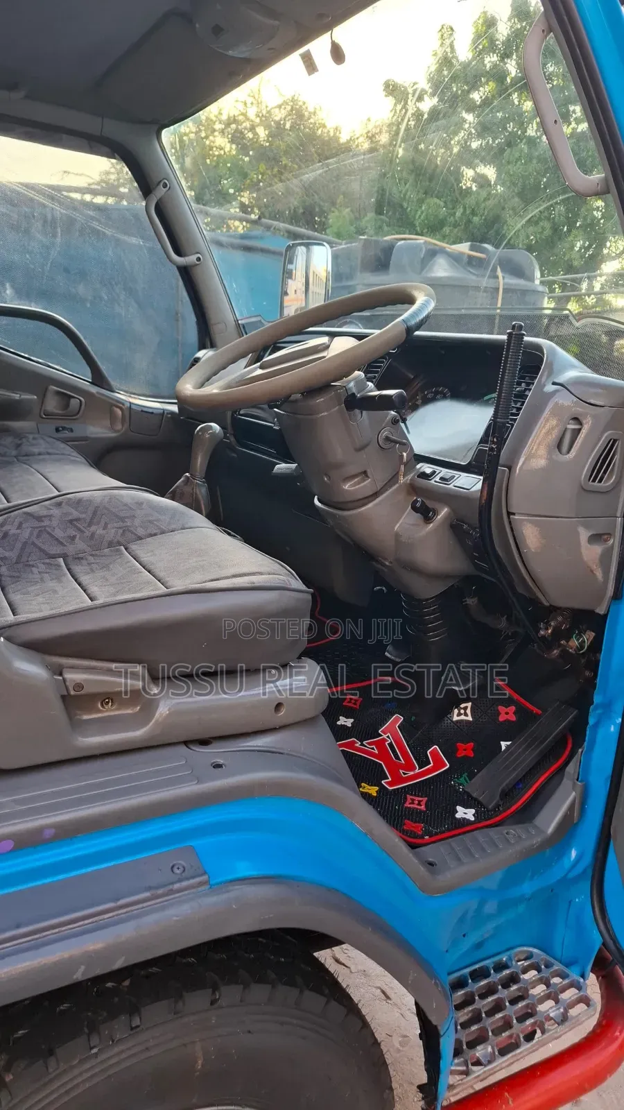 Mitsubishi Canter 4d33 for Sale 43m
