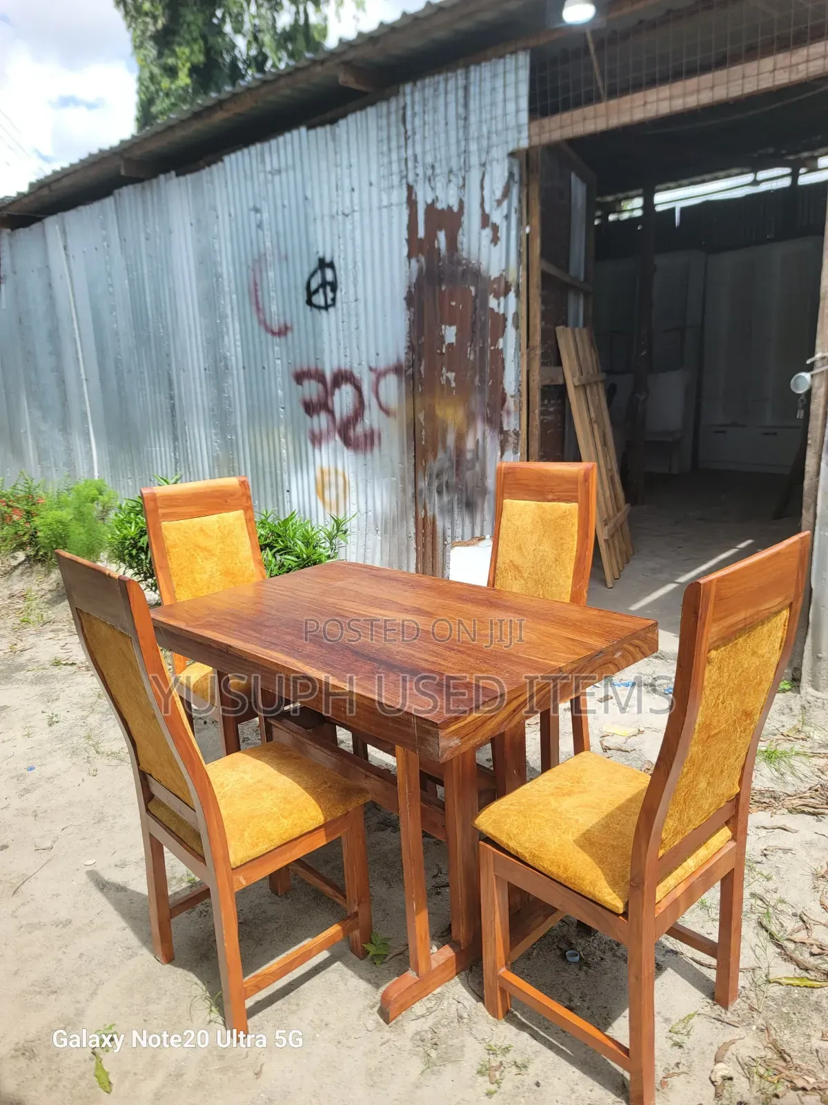 Dinning Table Viti Vinne