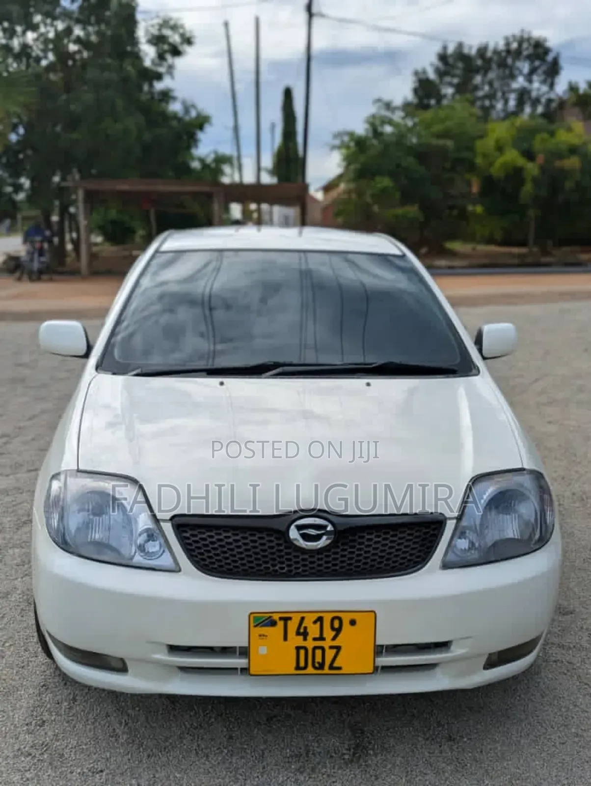 Toyota Corolla RunX 2004 White