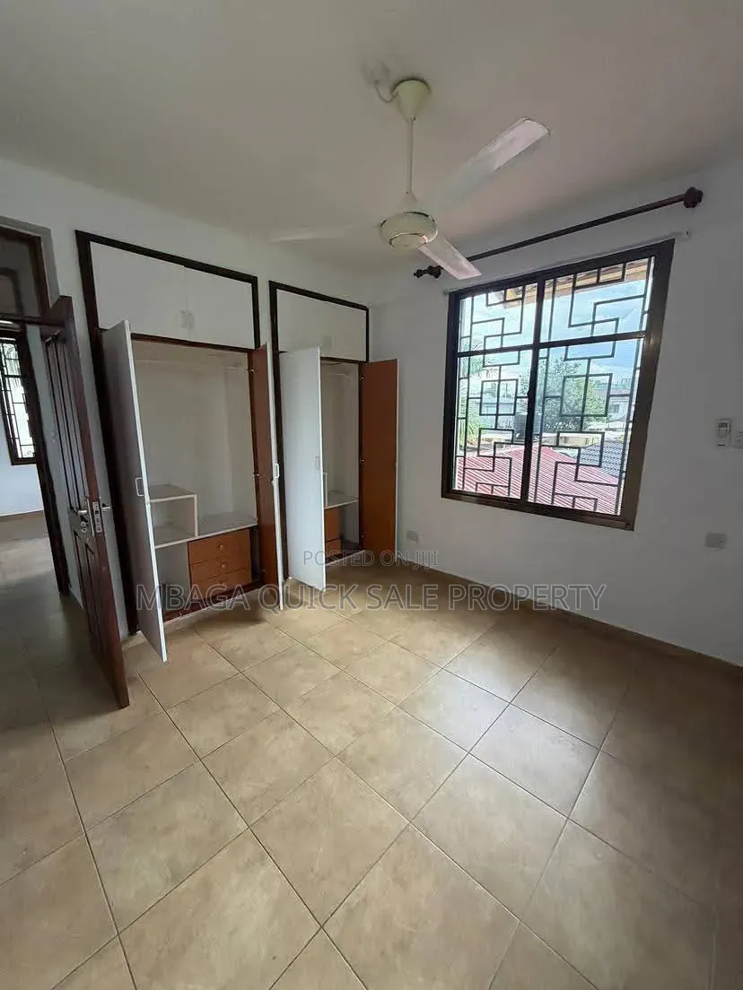 3bdrm Apartment in Masaki for rent