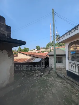 Furnished 7bdrm House in Kimara for sale