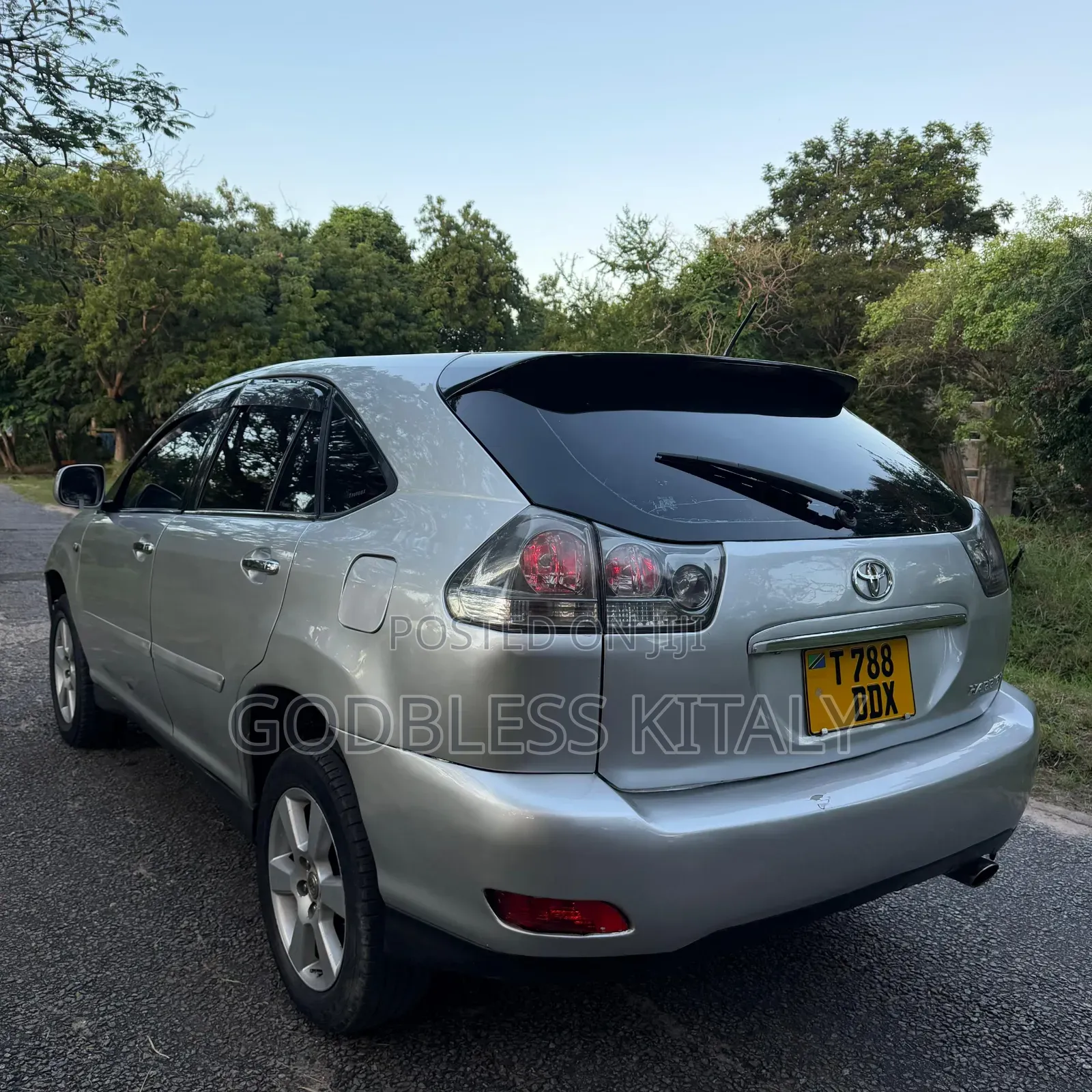 Toyota Harrier 2.4 2005 Silver