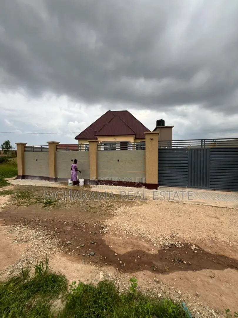 3bdrm House in Mchakama Real Estate, Fufu for sale