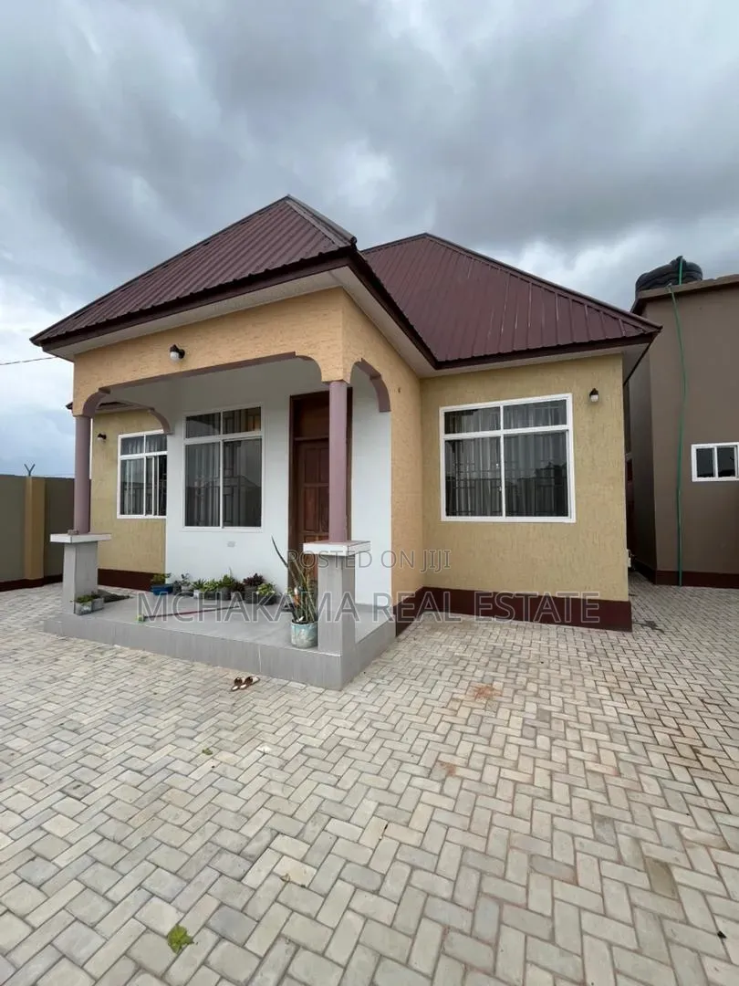 3bdrm House in Mchakama Real Estate, Fufu for sale