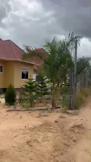 3bdrm House in Mchakama Real Estate, Fufu for sale
