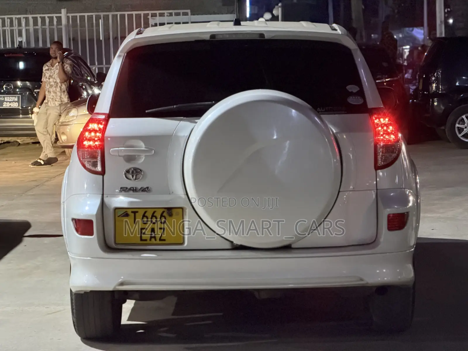 Toyota RAV4 2010 White