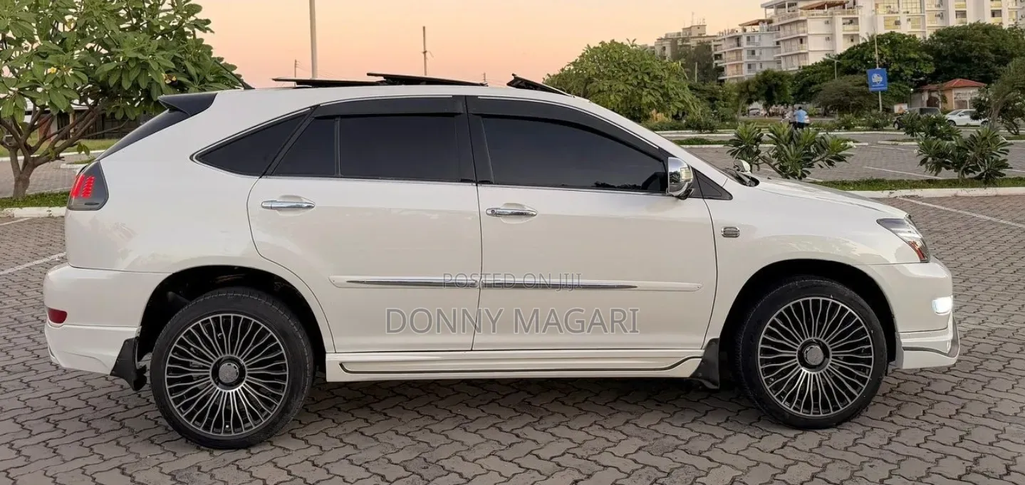 Toyota Harrier 2007 White