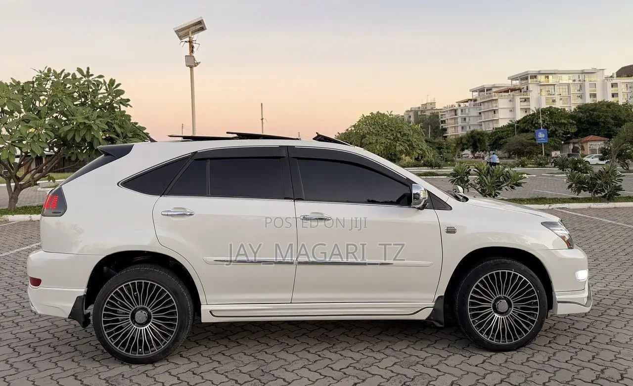 Toyota Harrier 2007 White