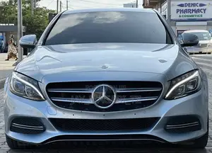 Mercedes-Benz C200 2015 Silver