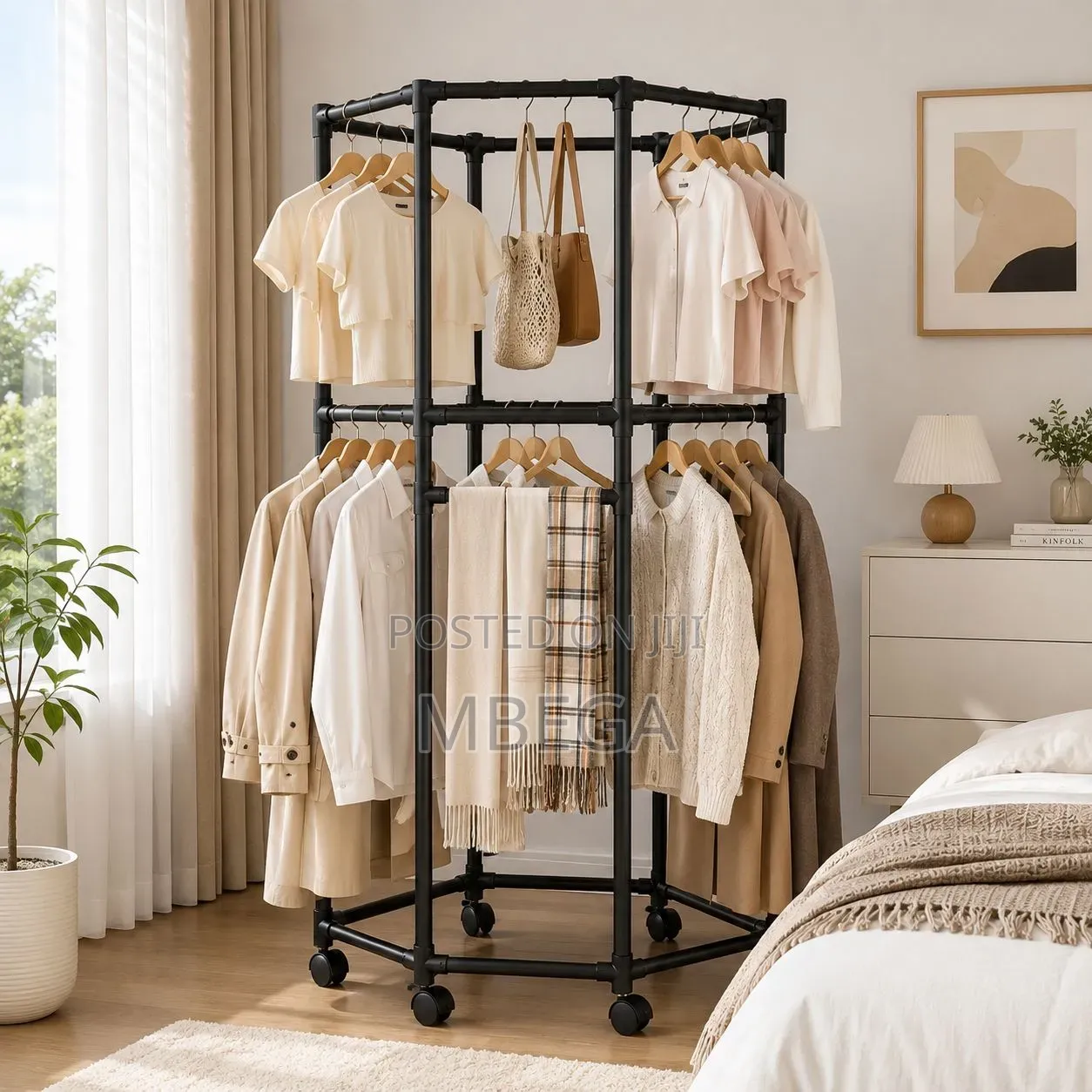 Rotating Clothes Rack