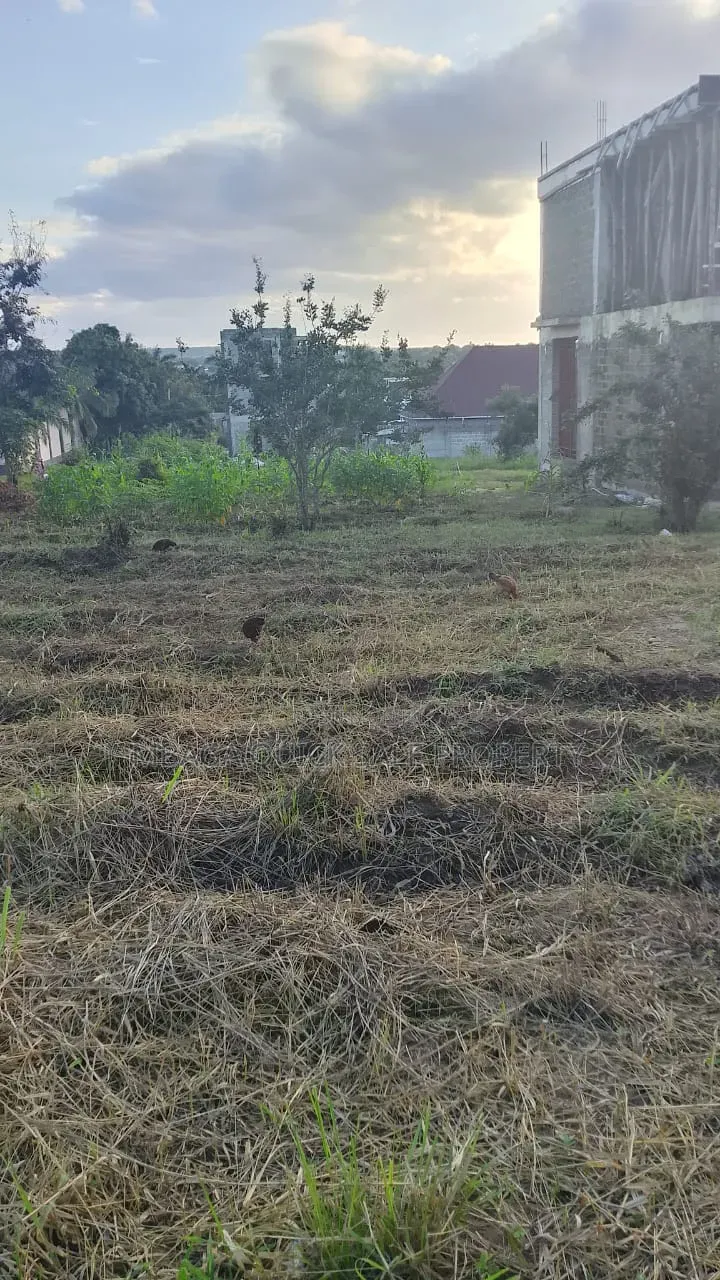 Plot for Sale Area SQM 510 Located at Madale Mkoroshini