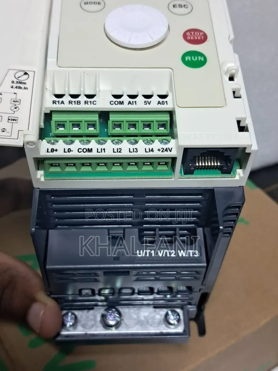 Variable Frequency Drive (Vfd) 0.75 Kw Input220v--Output 220v- 3phase