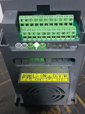 Variable Frequency Drive (Vfd)0.75kw Input 220v--Output 220 to 3phase