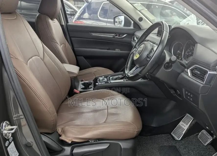 Mazda CX-5 2020 Gray