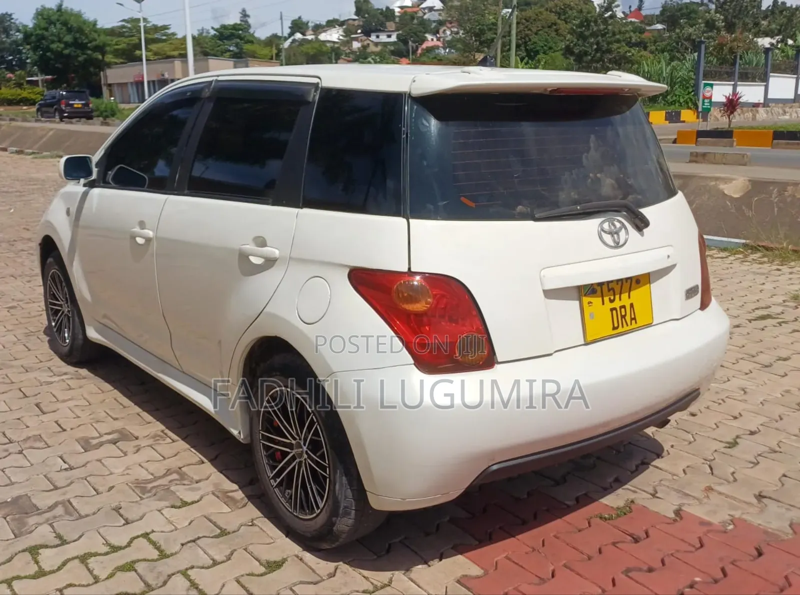 Toyota IST 2004 White