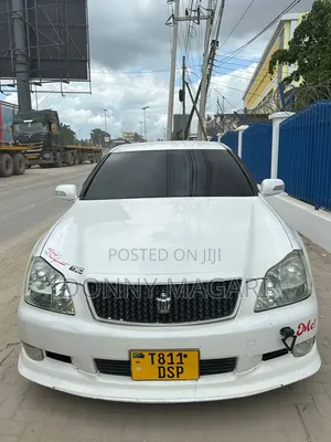 Toyota Crown 2006 White