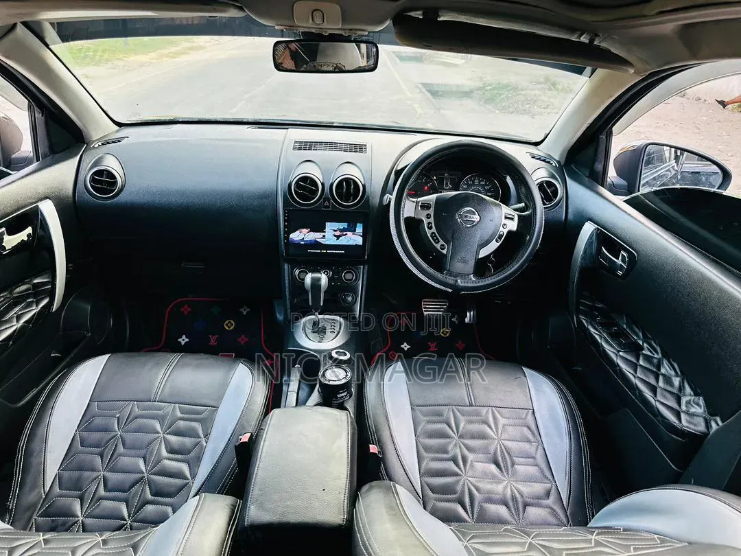Nissan Dualis 2008 Black