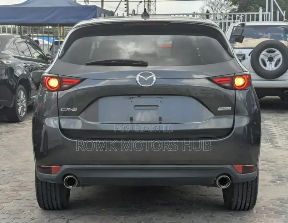 Mazda CX-5 2020 Gray