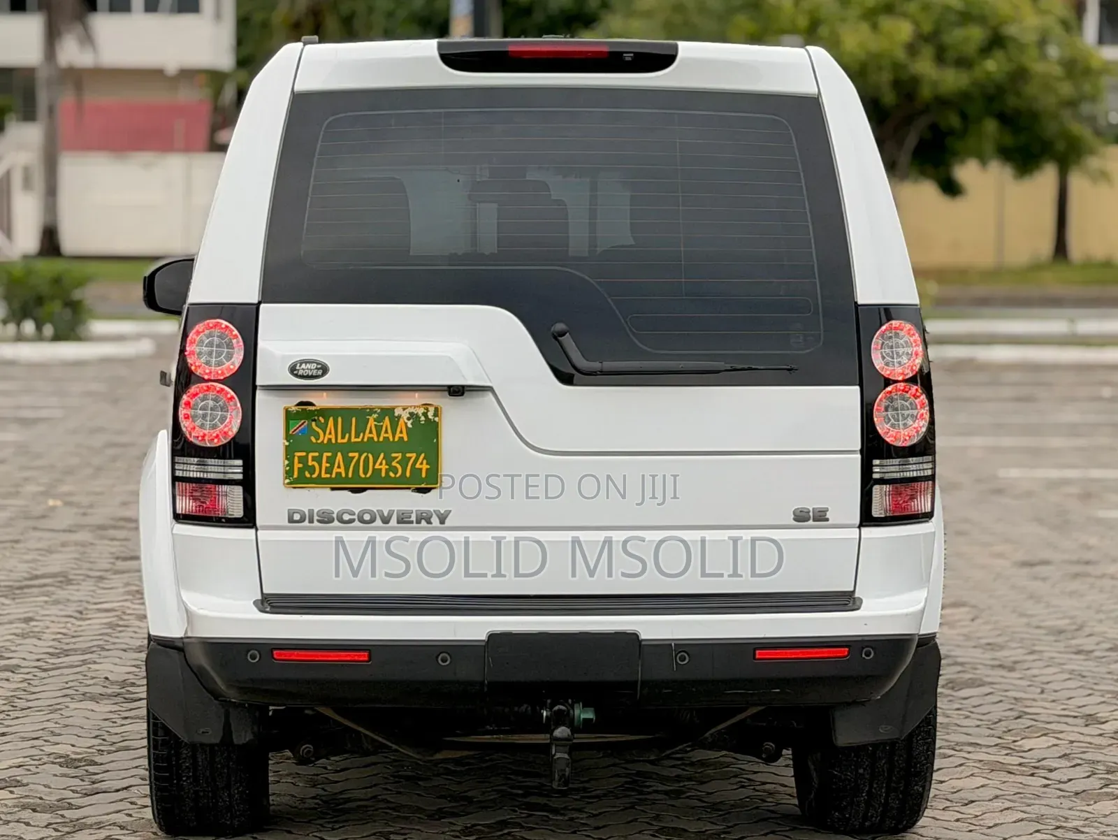 Land Rover Lr4 2015 White
