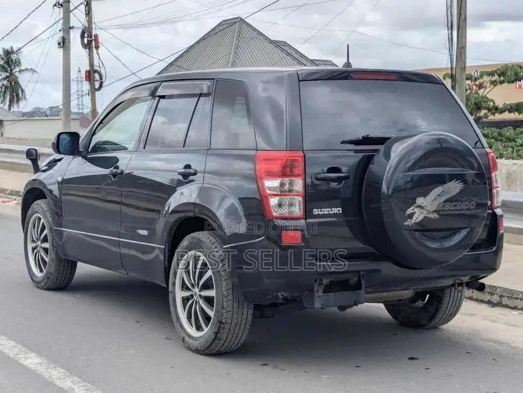 Suzuki Escudo 2007 Black