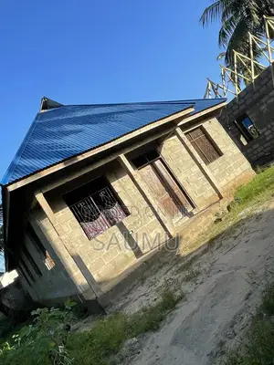 Nyumba Inauzwa