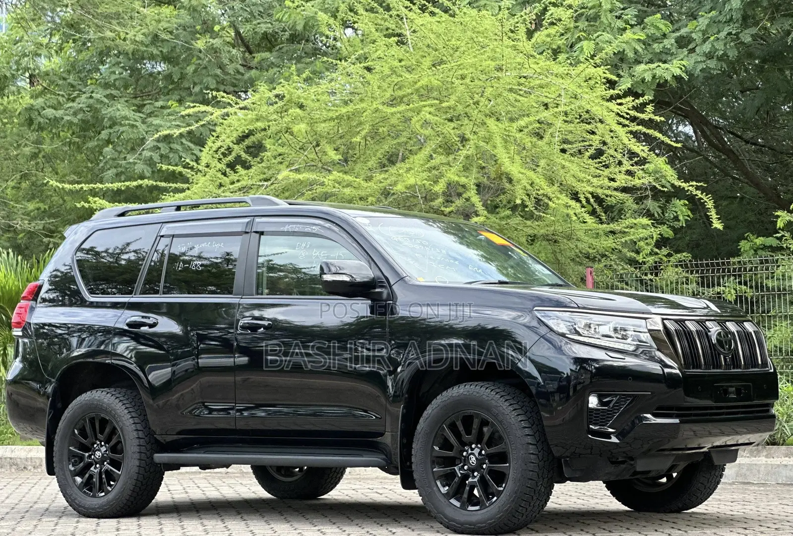 Toyota Land Cruiser Prado 2.8 2022 Matt Black
