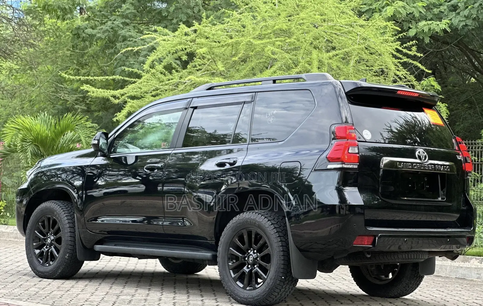 Toyota Land Cruiser Prado 2.8 2022 Matt Black