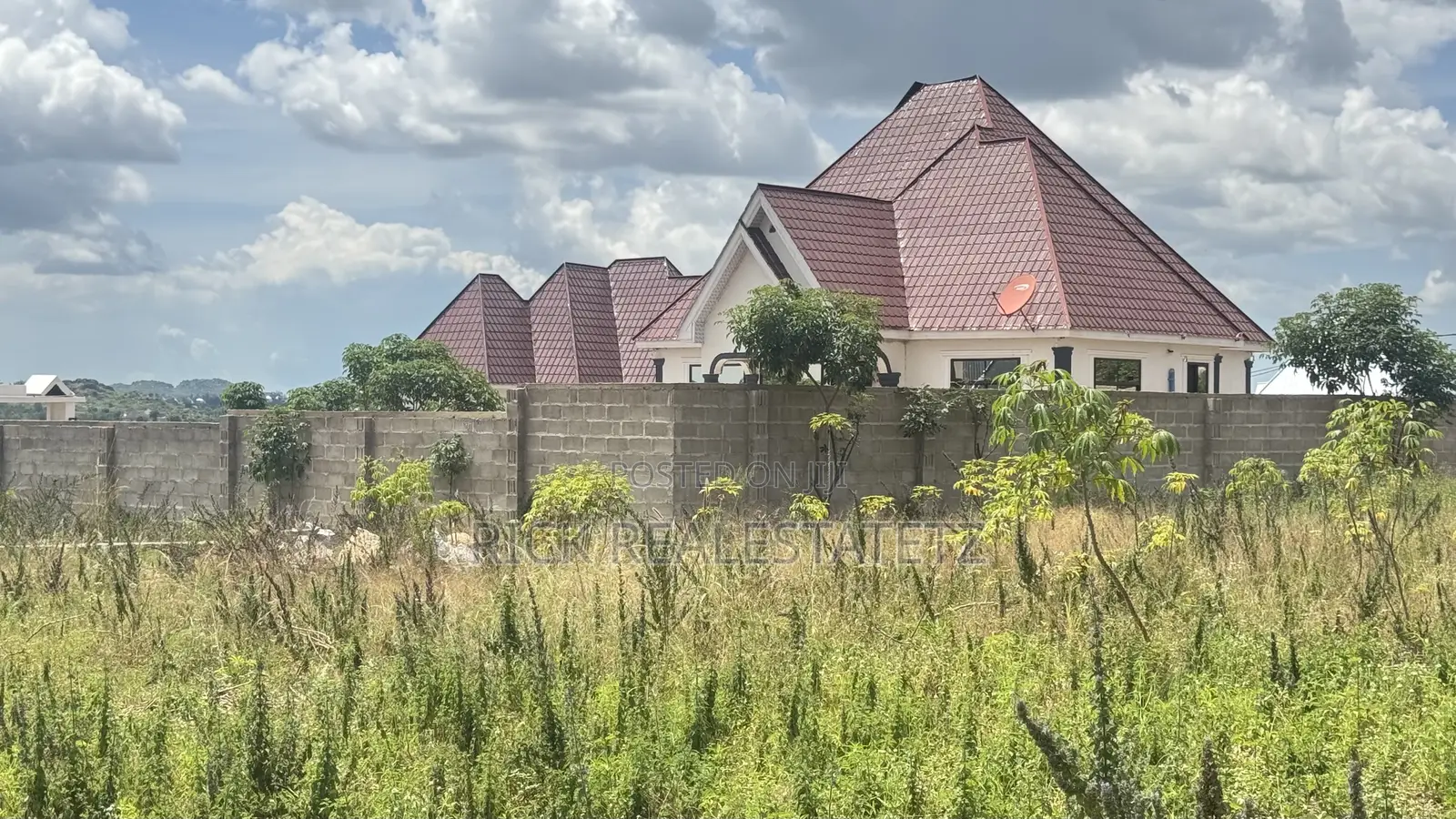3bdrm House in Fella for sale