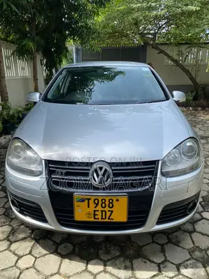 Volkswagen Golf 2016 Silver