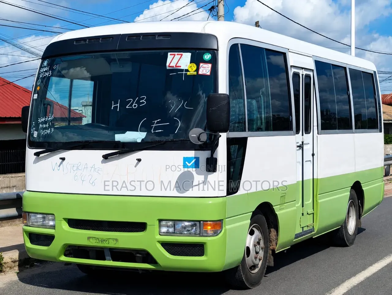 Nissan Civilian 2003 White